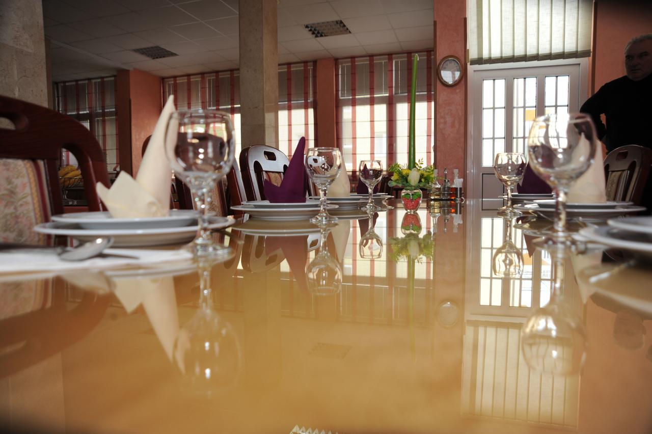 Hotel No-1 Medugorje Bagian luar foto