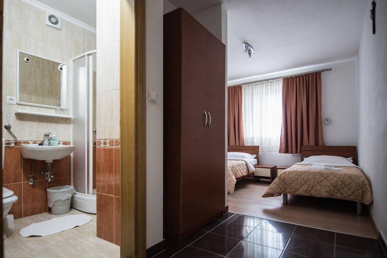Hotel No-1 Medugorje Bagian luar foto